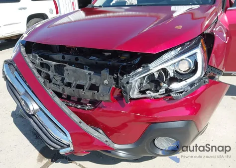 2018 Subaru Outback 2.5I Premium z USA, uszkodzony, nr VIN 4S4BSAFC1J3383260